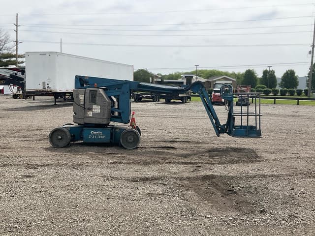 Image of Genie Z-34/22N equipment image 3