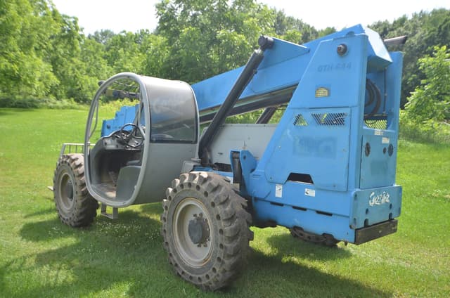 Image of Genie GTH644 equipment image 2