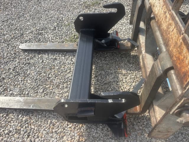 Image of Genie GTH-5519 equipment image 4