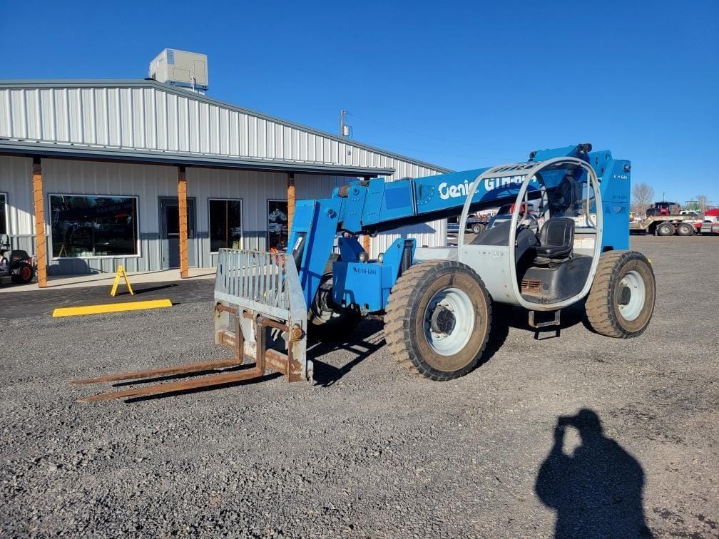 2006 Genie GTH644 Equipment Image0