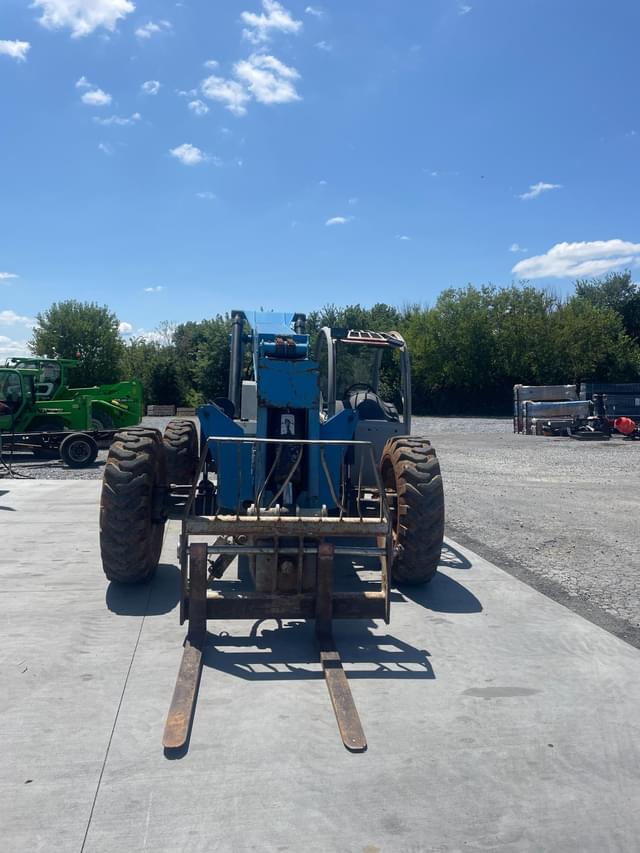 Image of Genie GTH844 equipment image 4