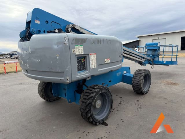 Image of Genie S60 equipment image 4