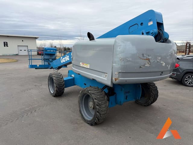 Image of Genie S60 equipment image 2