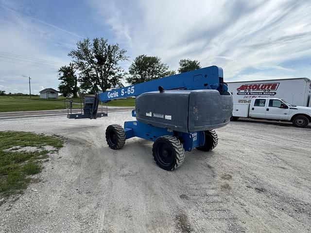Image of Genie S65 equipment image 2