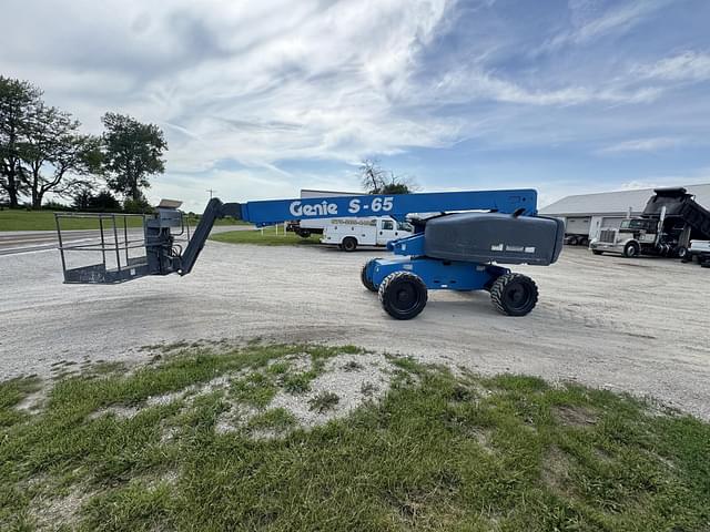 Image of Genie S65 equipment image 1