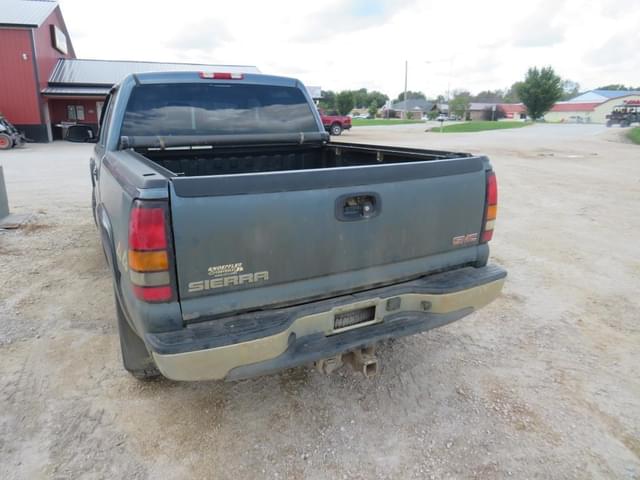 Image of GMC 1500 equipment image 4