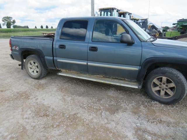 Image of GMC 1500 equipment image 1