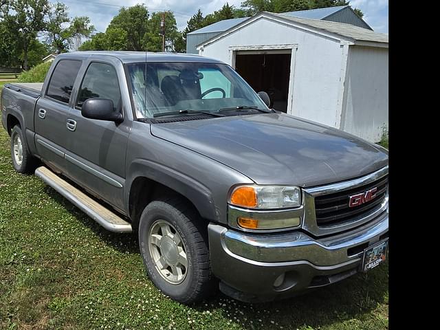 Image of GMC 1500 equipment image 1