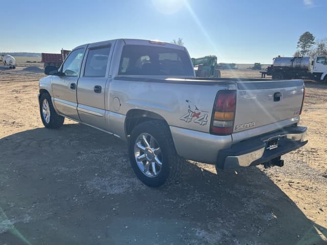 Image of GMC 1500 equipment image 2