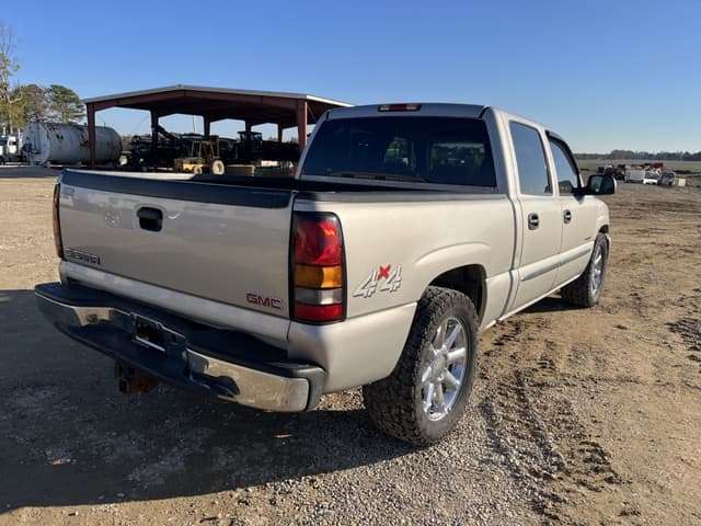 Image of GMC 1500 equipment image 3