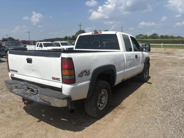 Image of GMC 2500 equipment image 3
