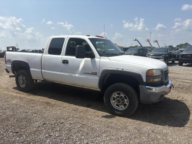 Image of GMC 2500 equipment image 4