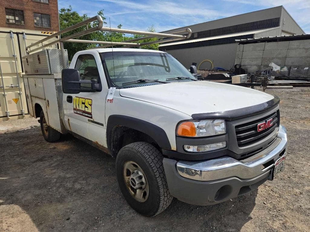 Image of GMC 2500 Primary image