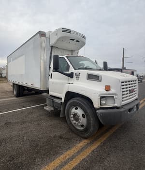 2006 GMC 6500 Image