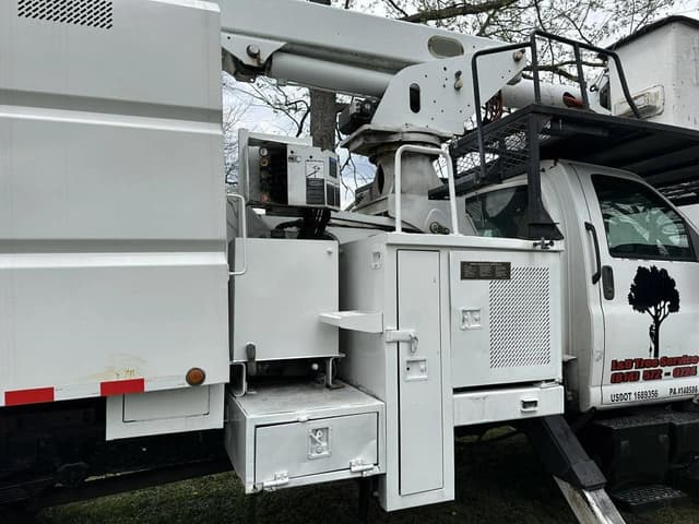 Image of GMC 7500 equipment image 4