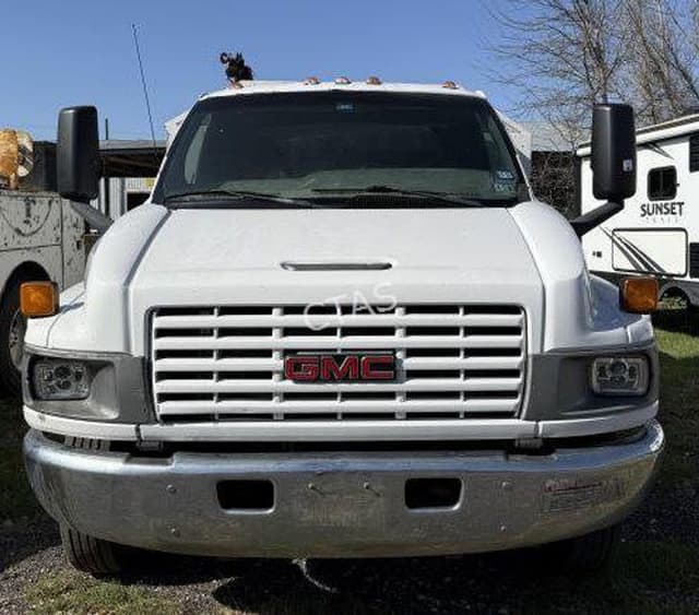 Image of GMC C5500 equipment image 1