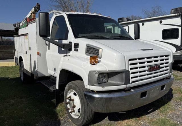 Image of GMC C5500 equipment image 2