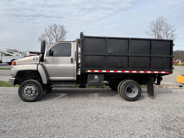 Image of GMC C5500 equipment image 1