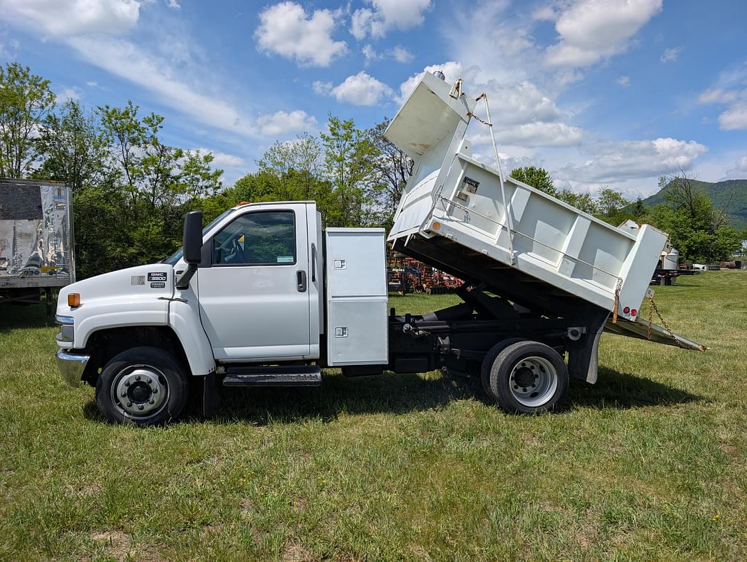 Image of GMC C5500 Primary image