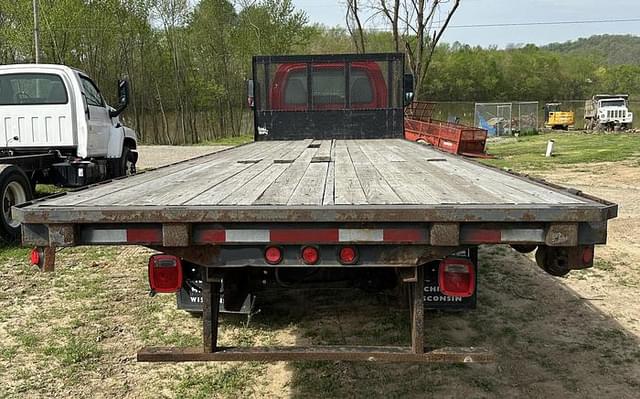 Image of GMC C6500 equipment image 2