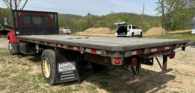 Image of GMC C6500 equipment image 3