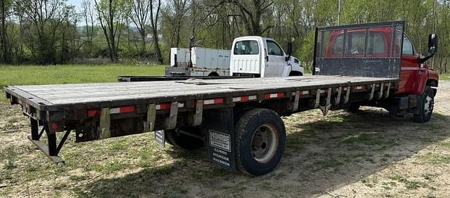 Image of GMC C6500 equipment image 1