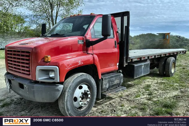 Image of GMC C6500 equipment image 2