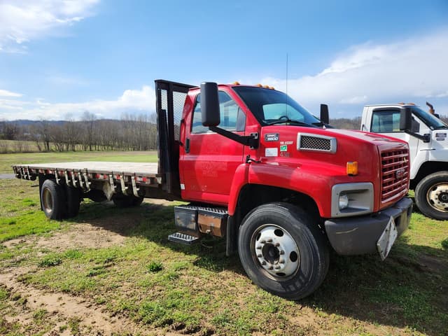 Image of GMC C6500 equipment image 2