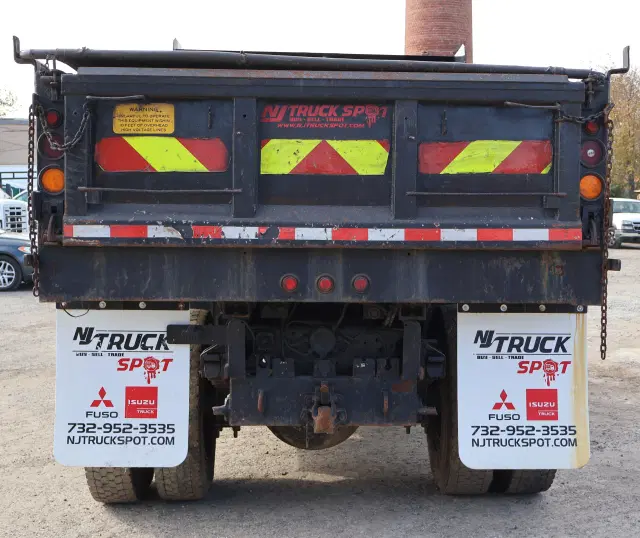 Image of GMC C7500 equipment image 4