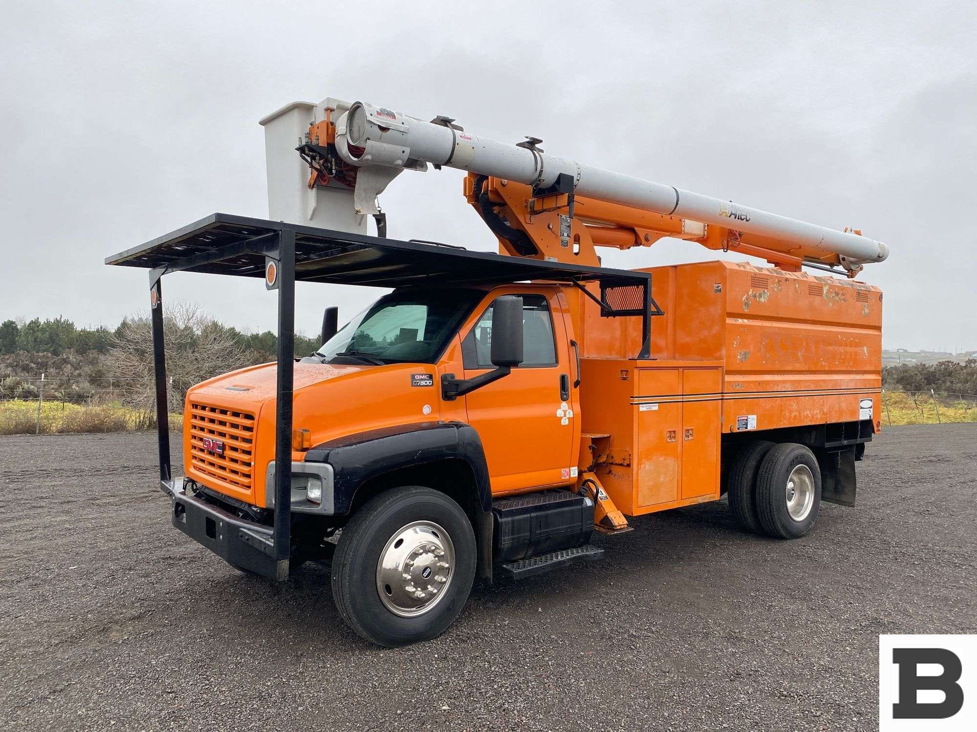 2006 GMC C7500 Equipment Image0