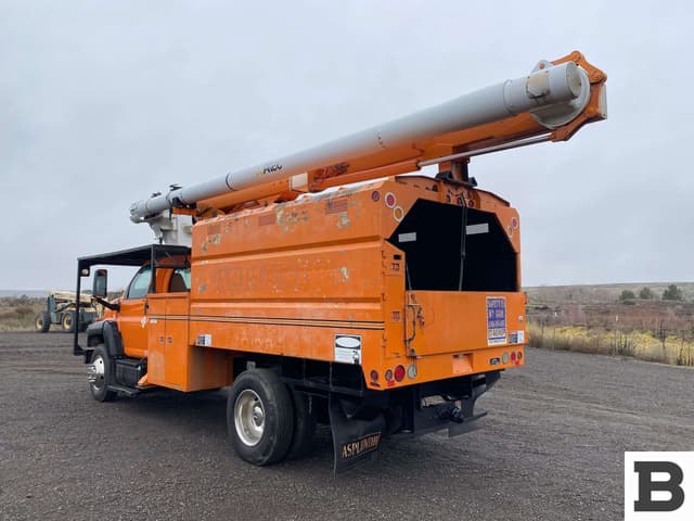 Image of GMC C7500 equipment image 2