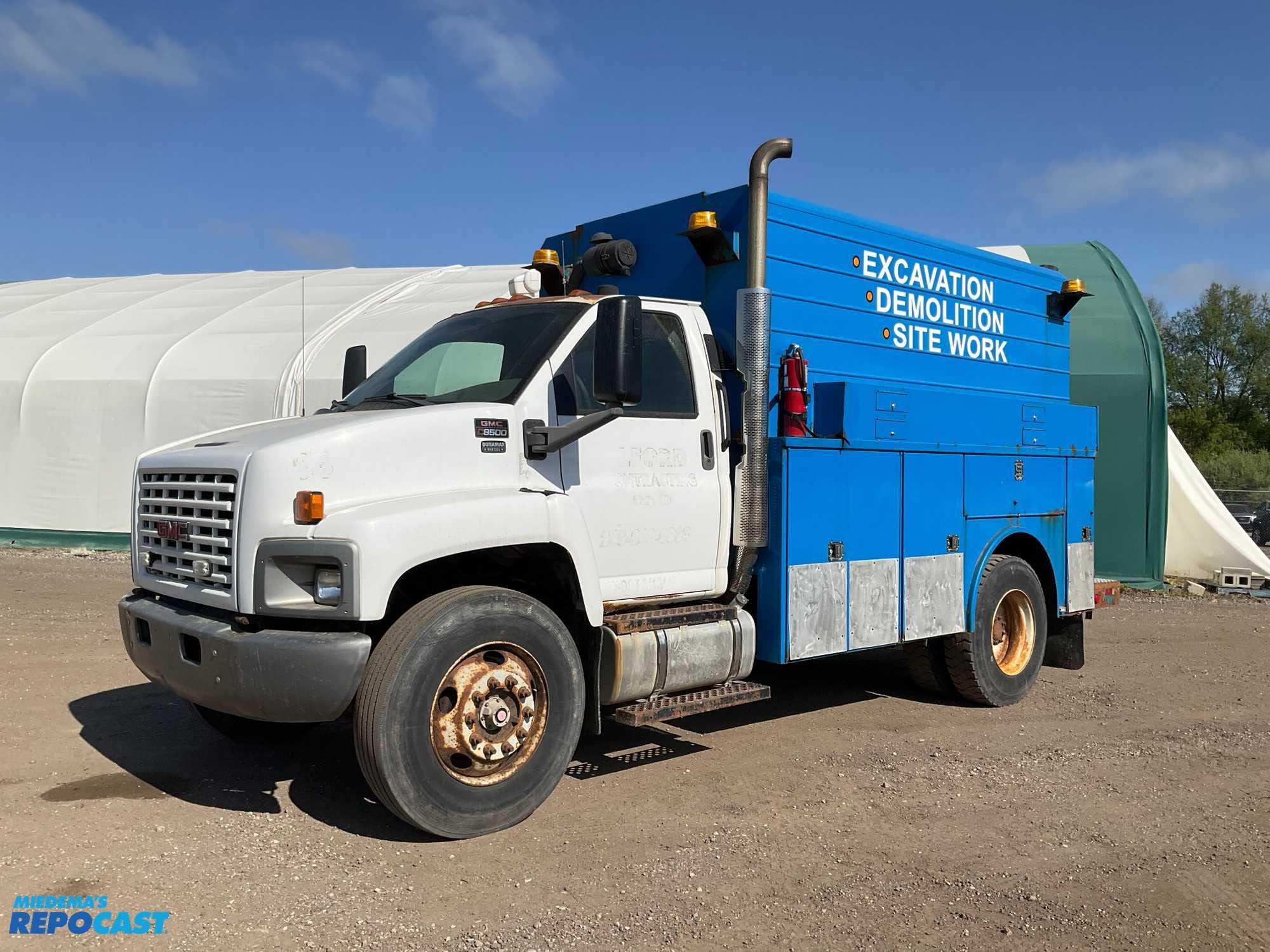 Main image GMC C8500