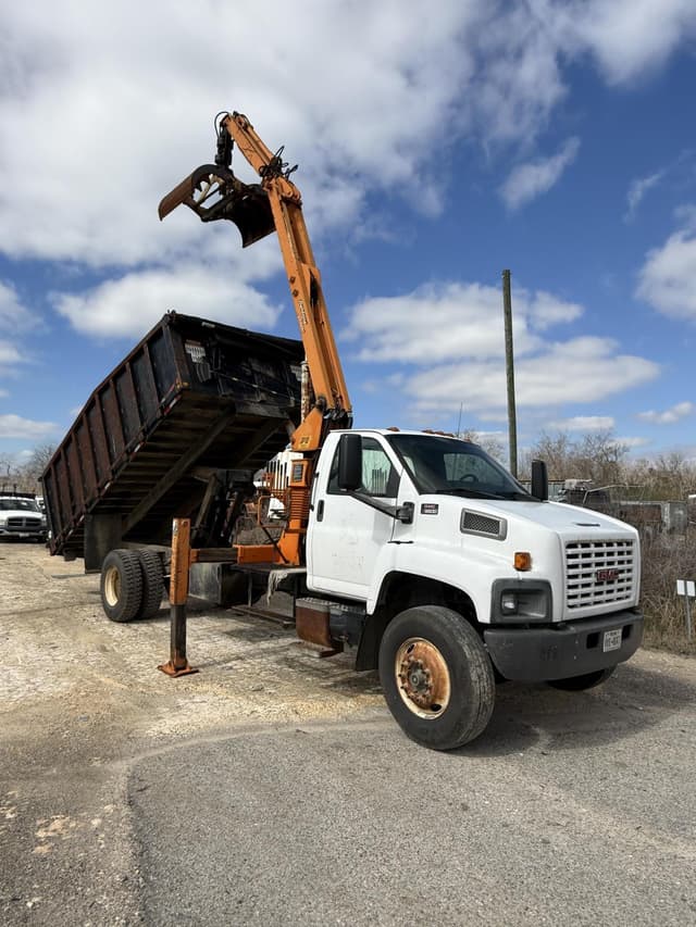 Image of GMC C8500 equipment image 2