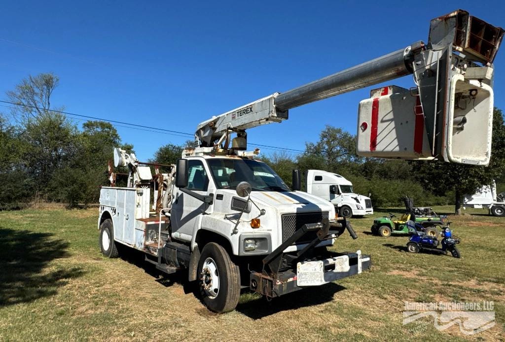 2006 GMC C8500 Equipment Image0