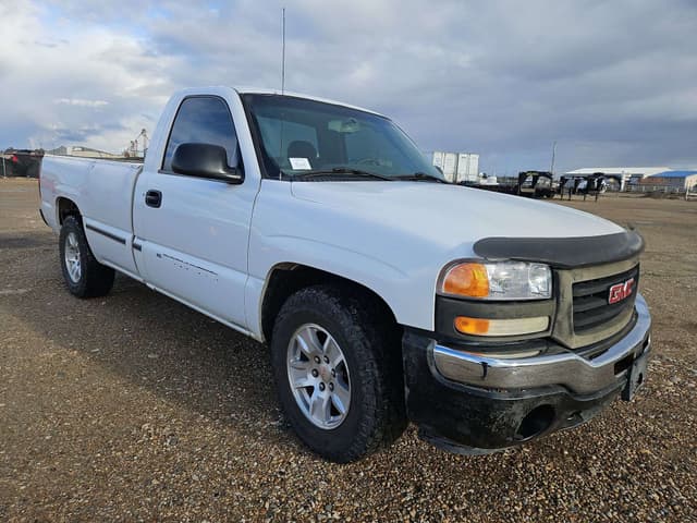 Image of GMC 1500 equipment image 3