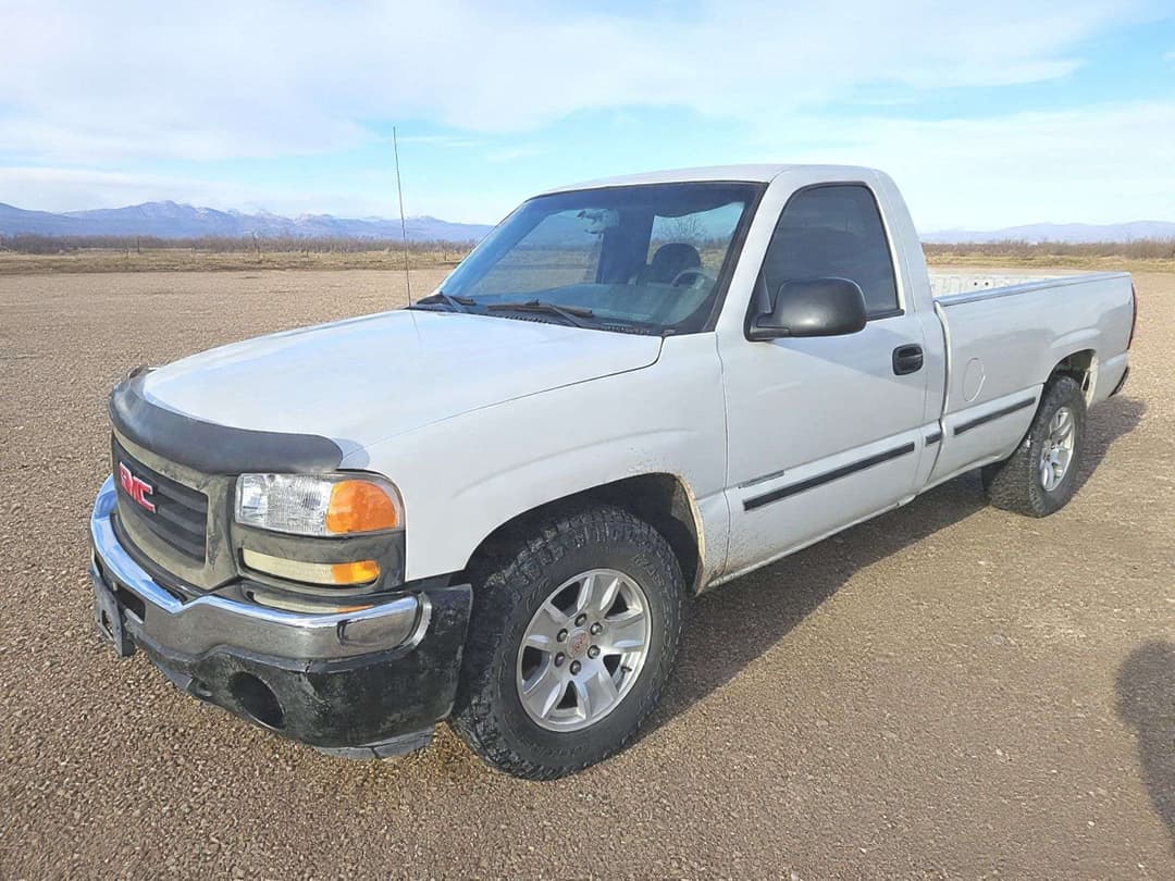 Image of GMC 1500 Primary image