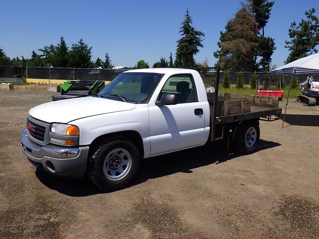 Image of GMC Sierra 1500 Primary image