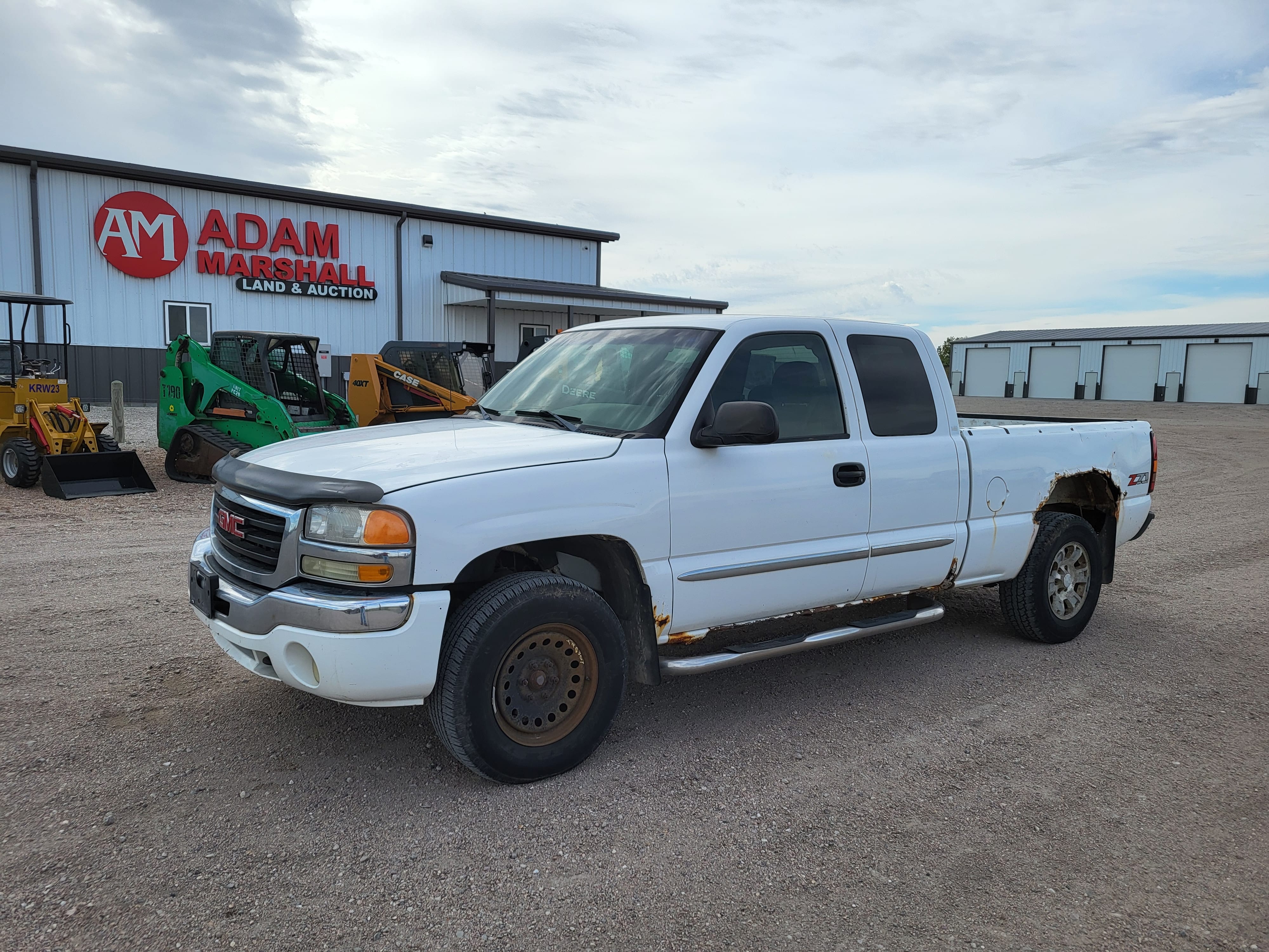 2006 GMC Sierra 1500 Equipment Image0