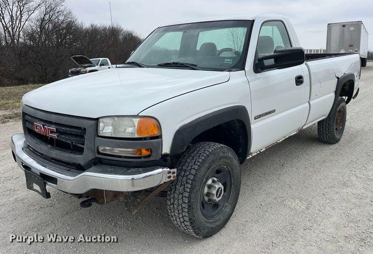 Main image GMC 2500HD