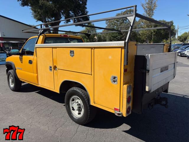 Image of GMC 2500 equipment image 3