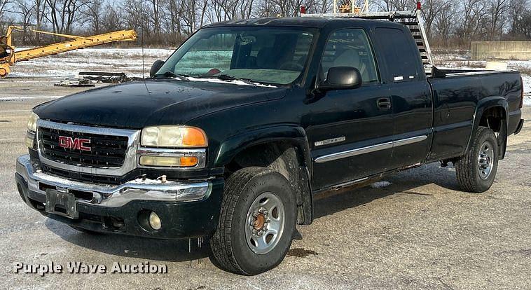 Image of GMC 2500HD Primary image