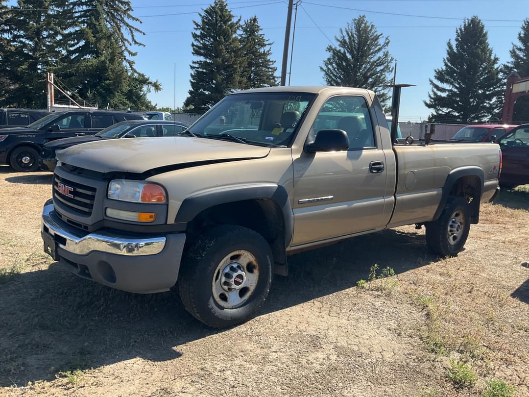 Image of GMC 2500HD Primary image