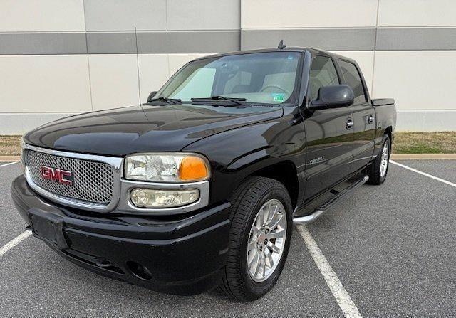 Image of GMC Sierra Primary image