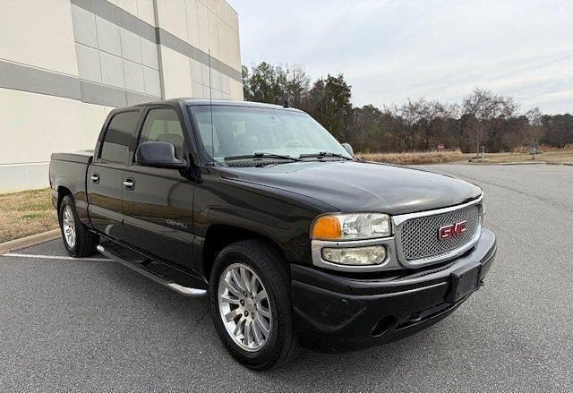 Image of GMC Sierra equipment image 2