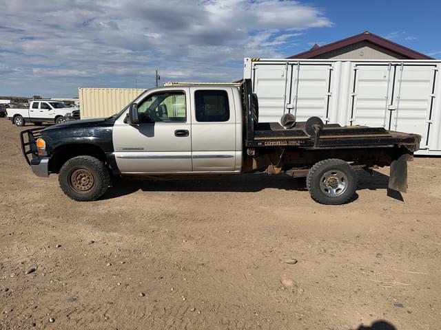 Image of GMC 2500 equipment image 1