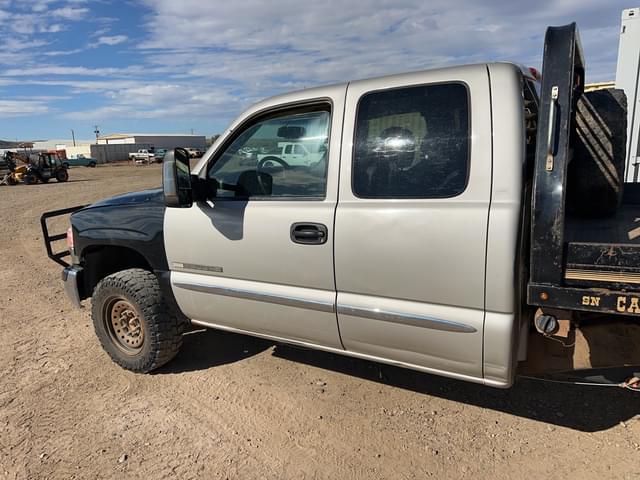 Image of GMC 2500 equipment image 2