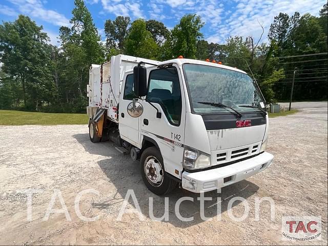 Image of GMC W5500 equipment image 3