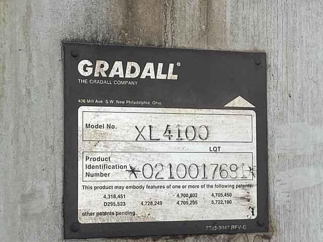 Image of Gradall XL4100 equipment image 4