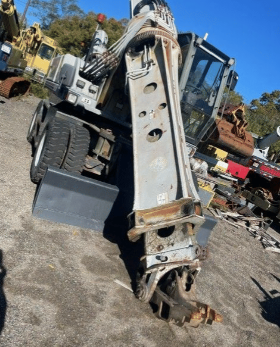 Image of Gradall XL4300 equipment image 3