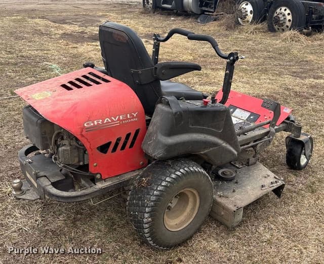 Image of Gravely ZT2348 equipment image 4